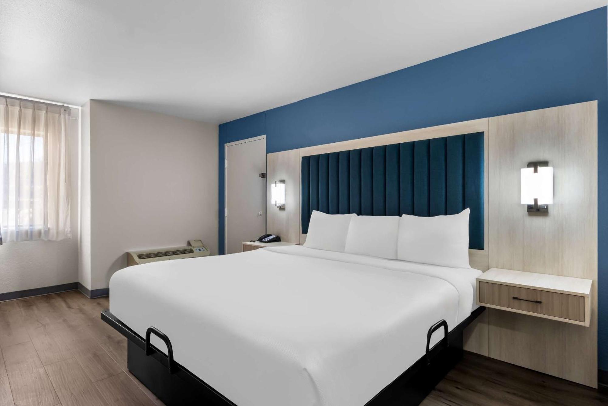 Park Inn By Radisson San Antonio Exteriér fotografie